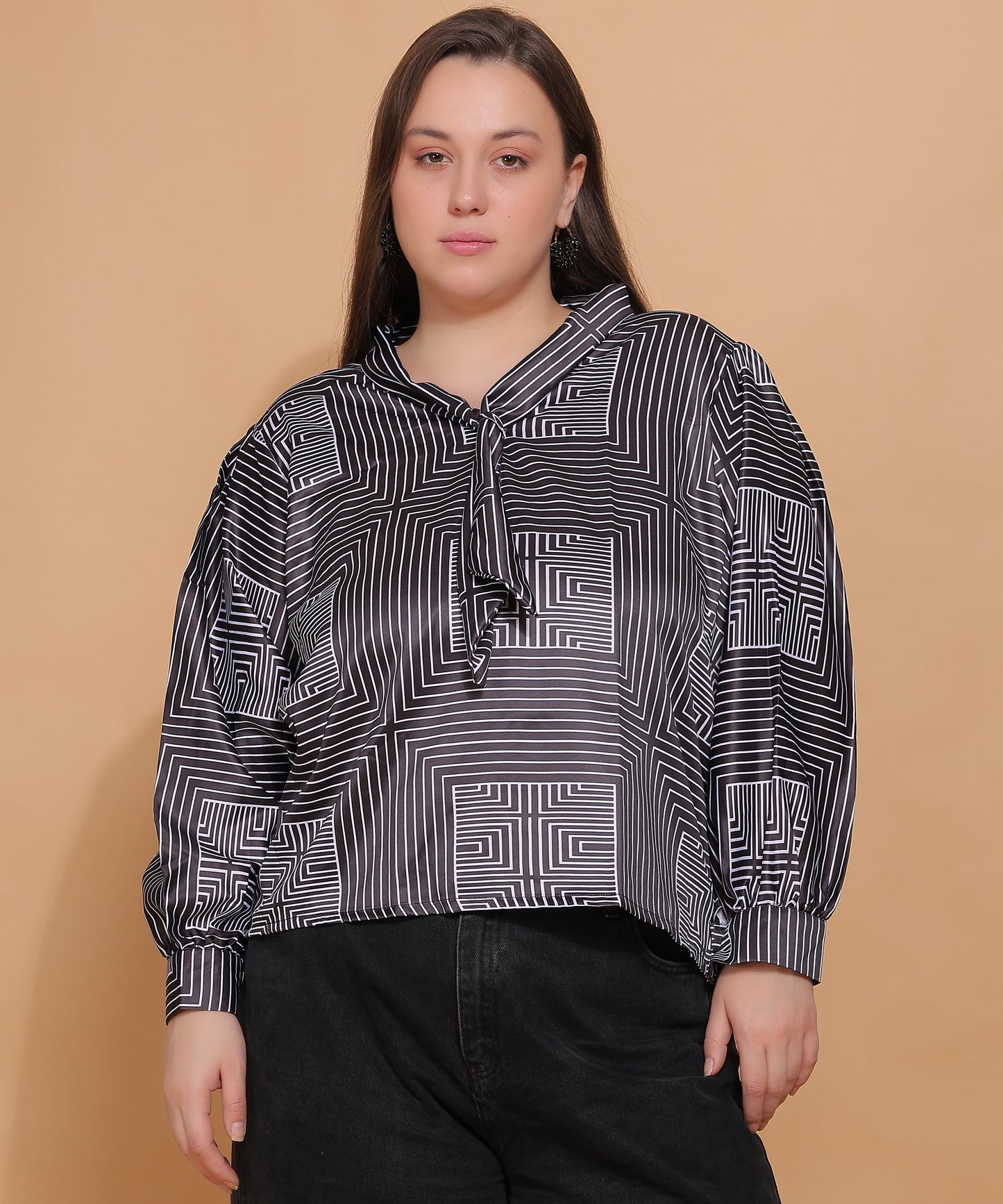 Graphica Monochrome Bow Top