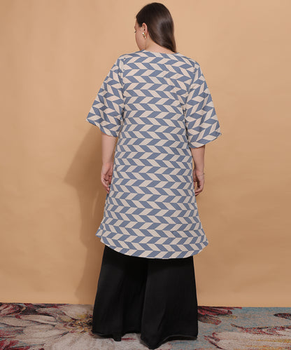 Urban Maze Geometric Print Top – Blue & Ivory Chevron