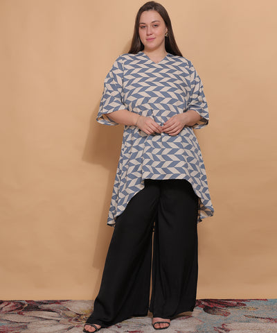 Urban Maze Geometric Print Top – Blue & Ivory Chevron